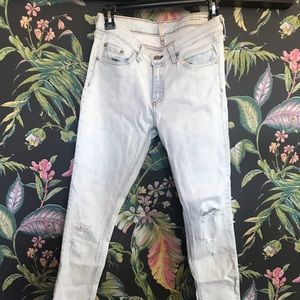 Rag and Bone Acid Wash Ripped Skinny Jean. 29
